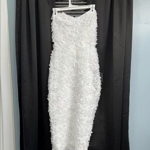 Elegant White Floral Textured Dress